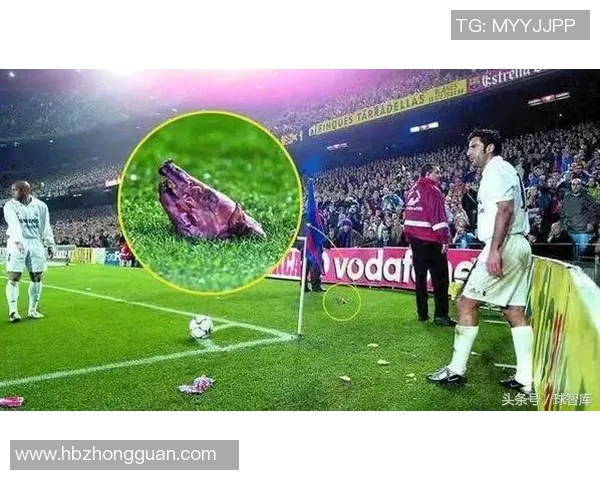 足球巨星风采依旧下飞机现场粉丝热情迎接星光闪耀